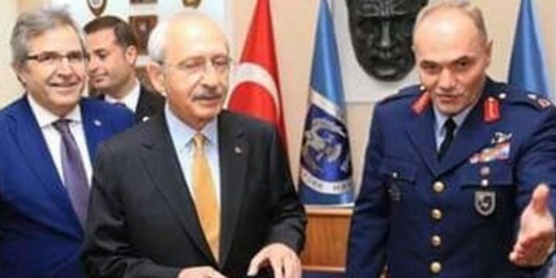 O tuğgeneral FETÖ'den gözaltına alınmış!