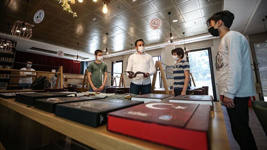 TÜGVA online yaz okulunda 50 bini aşkın öğrenciye eğitim verecek