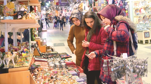 Tüketici güveni yükseldi