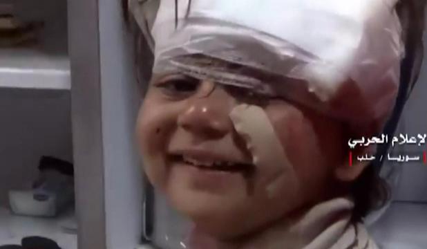 Tüm dünya Suriyeli kızın tebessümünü konuşuyor!