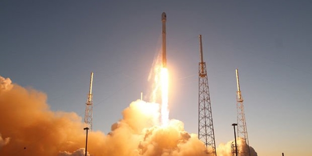 Tüm Dünya'ya uzaydan internet!