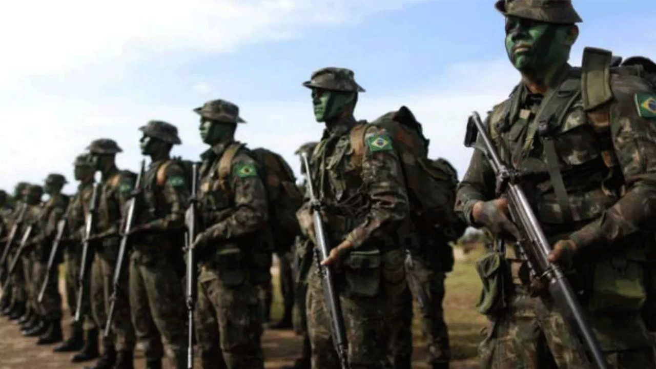Tüm rakiplerini solladı: Ülkenin ordusu Türk silahlarıyla donatılıyor!
