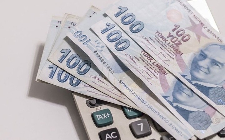 Tüm tahminleri tutan isim, emekli ve memur maaşlarını şimdiden açıkladı! "Kesin" dedi, o tarihi verdi! Tüm Türkiye’ye şimdiden hayırlı olsun