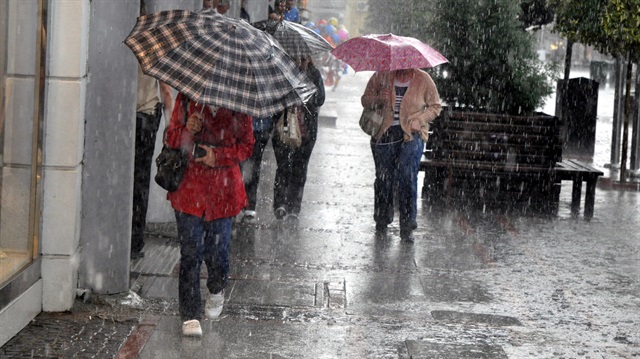 Tüm yurtta yağışlı hava etkili olacak