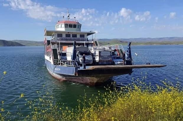 Tunceli-Elazığ arası feribot seferlerine kısıtlama 