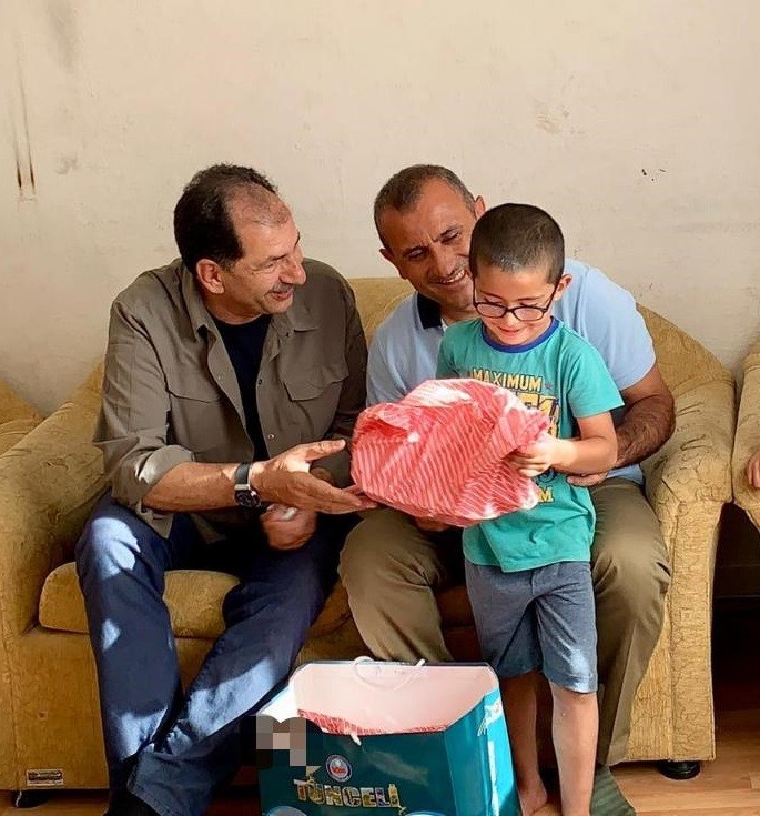 Tunceli’de bin çocuğa bayram hediyesi 