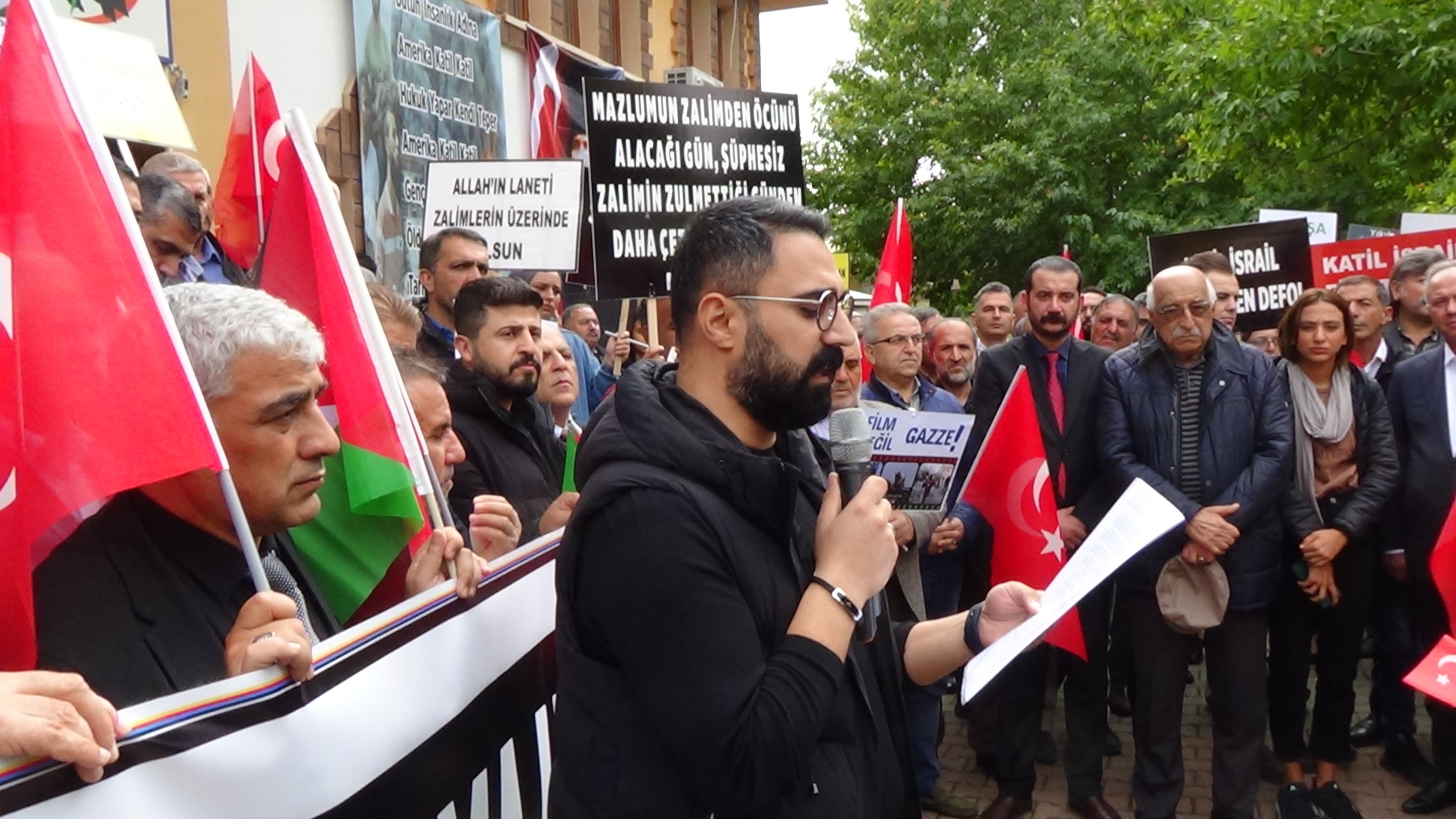 Tunceli’de cemevinden İsrail’e protesto, Filistin’e destek