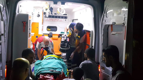 Tunceli'de düğün dönüşü kaza: 2'si ağır 21 kişi yaralandı