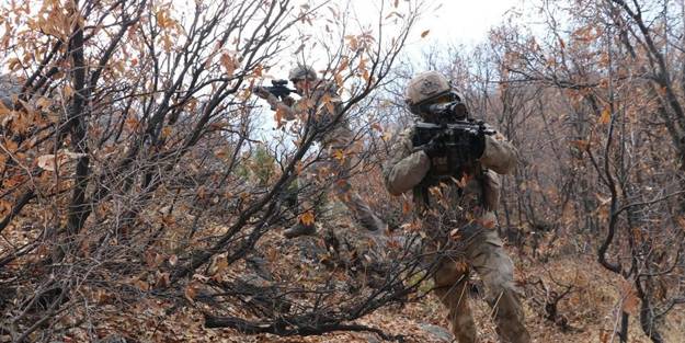 Tunceli’de teröristlere ait sığınak ele geçirildi