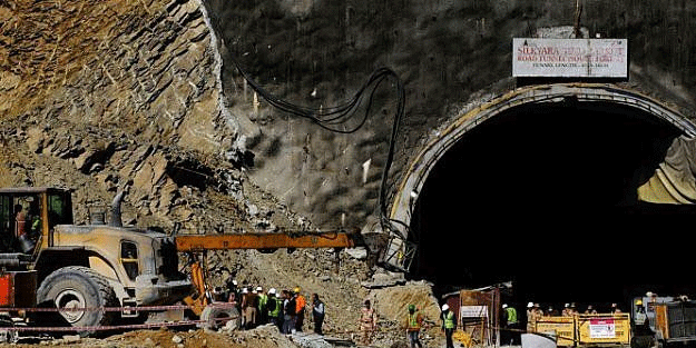 Tünelde 14 gündür mahsurlar! 41 işçi için dikey sondaj yapılacak