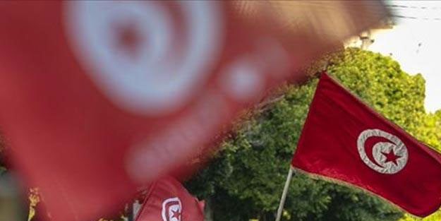 Tunus'ta 6 bakan görevden alındı