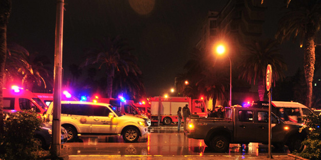 Polis otobüsünde patlama: 11 ölü