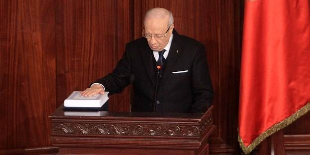 Tunus'ta Sibsi yemin etti