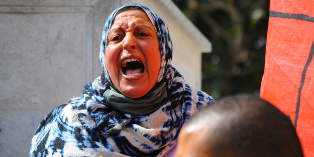 Tunus'taki siyasi ve ekonomik kriz protesto edildi