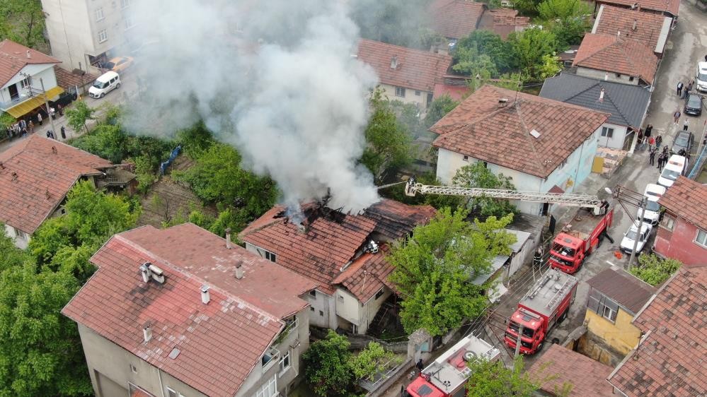Tüp bomba gibi patladı
