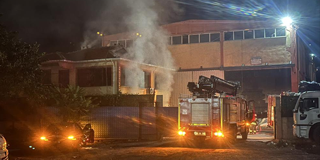 Tüp patlaması hurda deposunda yangın çıkardı