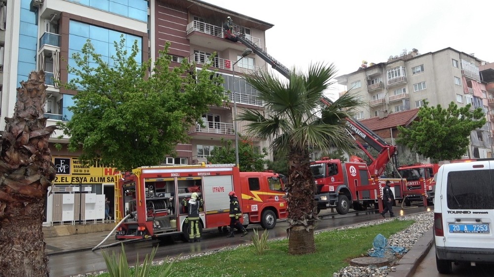 Tüpten sızan gaz yangına neden oldu 