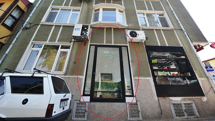 Türbenin üzerine 5 katlı apartman yaptılar