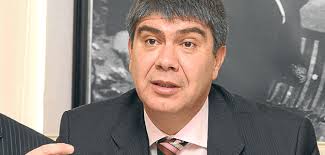 Menderes Türel, mazbatasını aldı