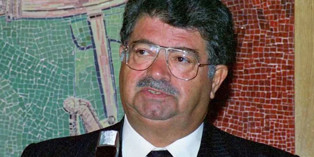 Turgut Özal'ın öldürüldüğüne inanmak için güçlü sebepler var