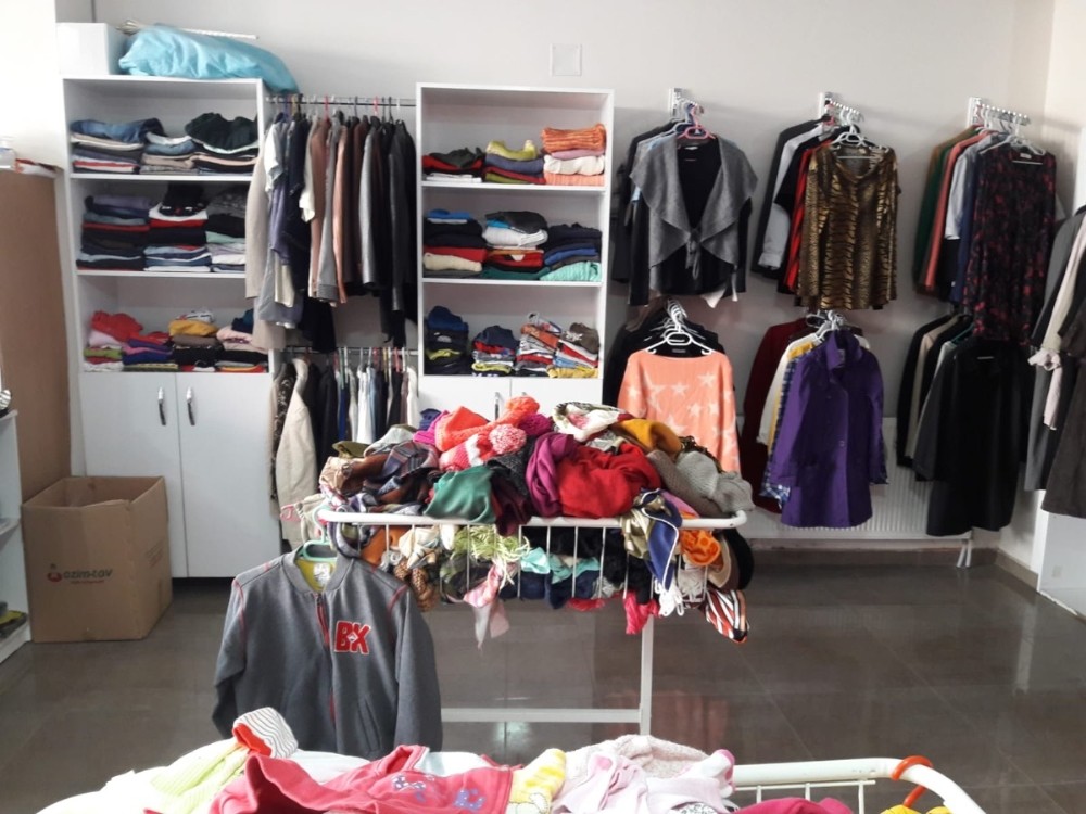 Turgutlu Belediyesinden kıyafet yardımı kampanyası 