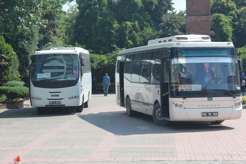 Turgutlu Belediyesinden mezarlıklara ücretsiz servis 