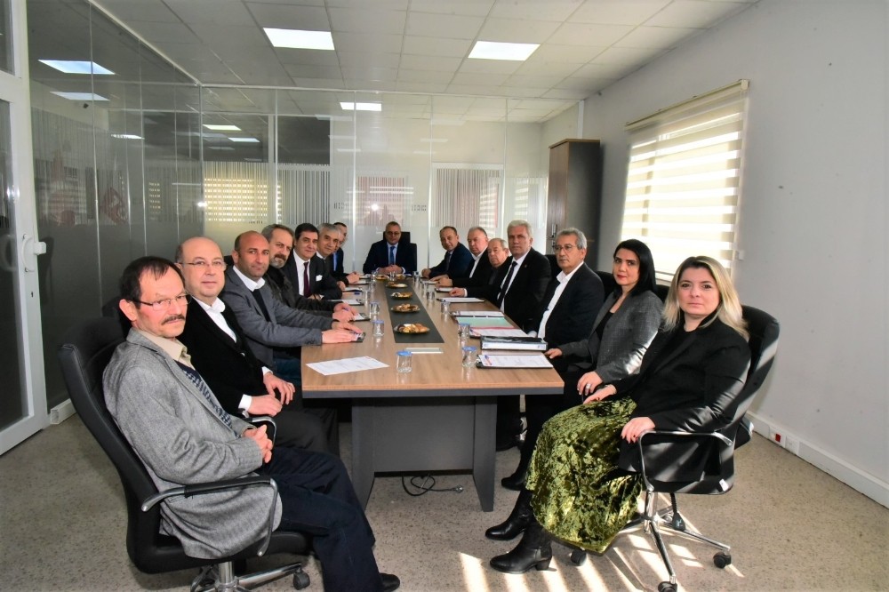 Turgutlu OSB Toplantısı, Vali Deniz başkanlığında yapıldı 