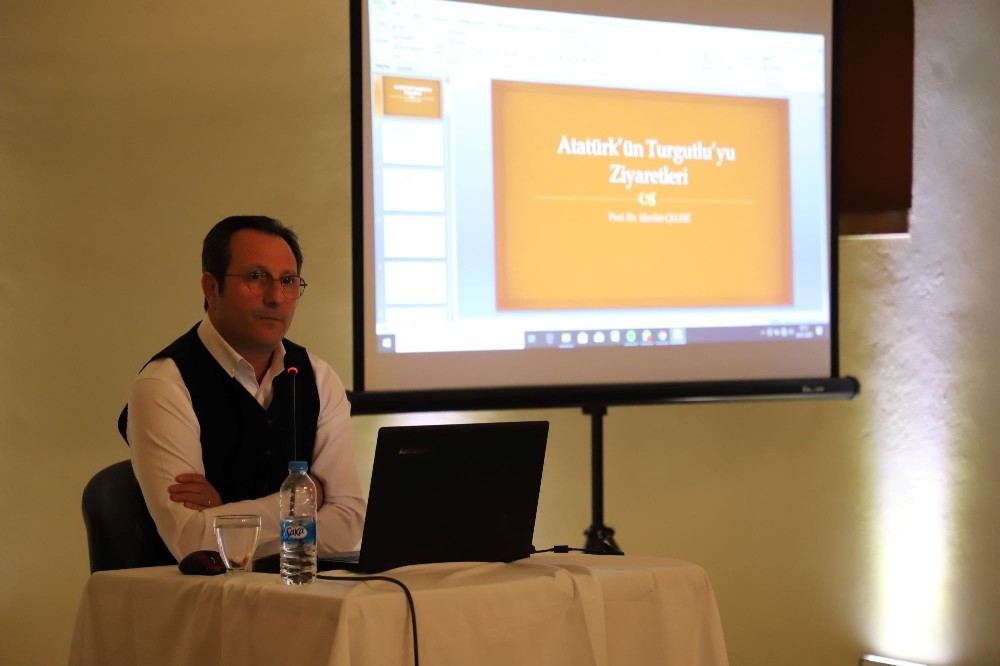 Turgutlu’nun tarihine ışık tutan konferans 