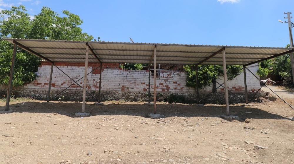 Turgutlu’nun Yayla Mahallesine Kiraz Alım Yeri 