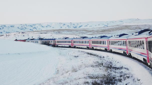 Turistik Doğu Ekspresi yarından itibaren seferlerine yeniden başlıyor