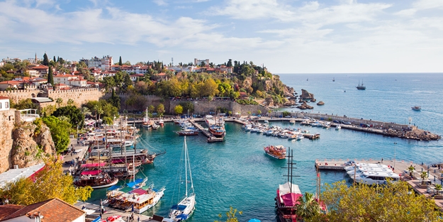 Turistler Antalya'ya akın edecek