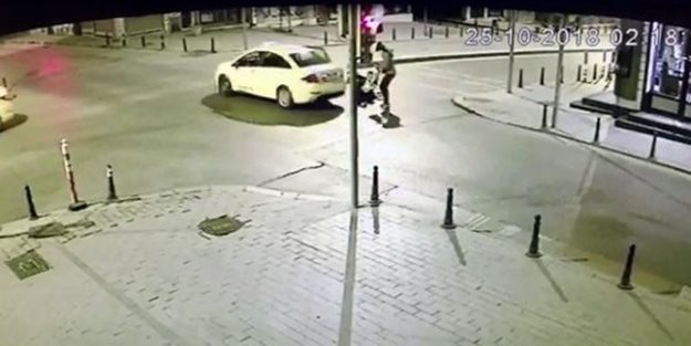 Turistleri soyan taksici tutuklandı!