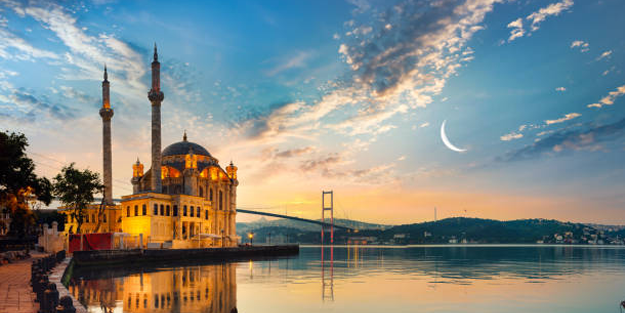 Turizm hızlı başladı! İstanbul’a akın var