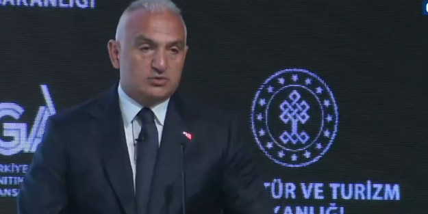 Turizm sektörü rekor kırdı! Ülkeye 23.7 milyar dolar girdi