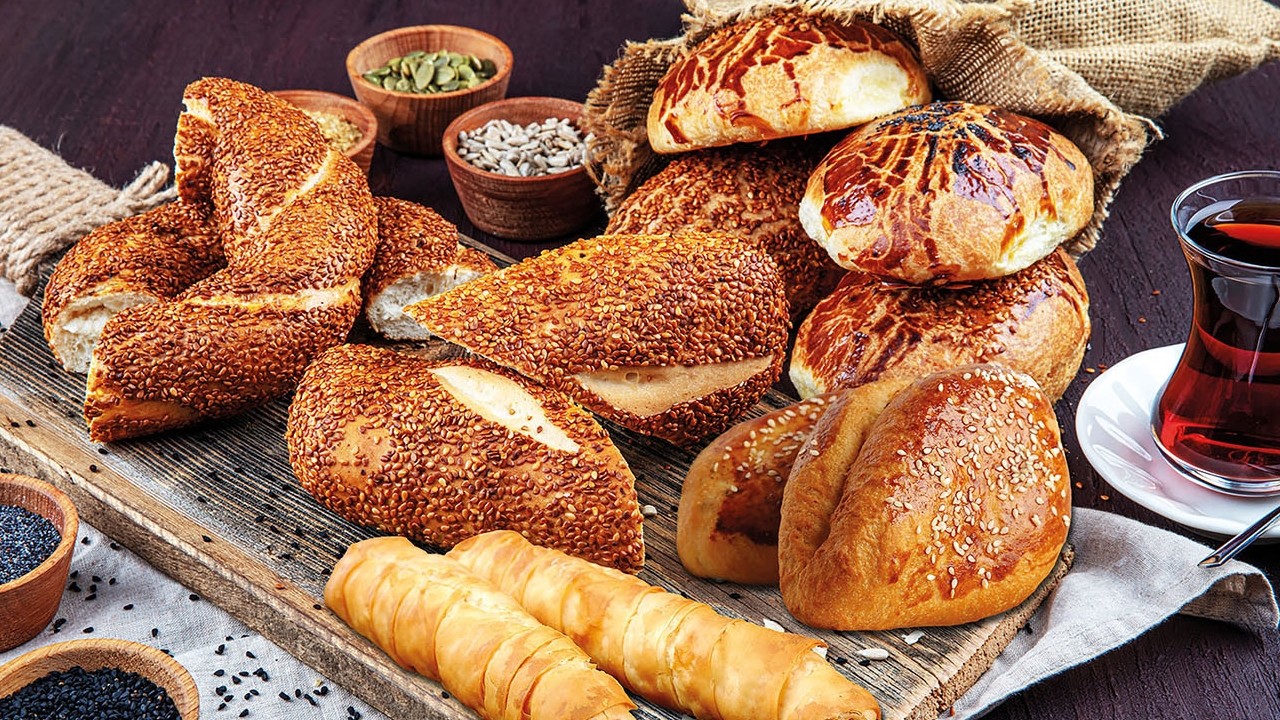 Turizm sezonu açıldı, donuk unlu ürünlere talep arttı