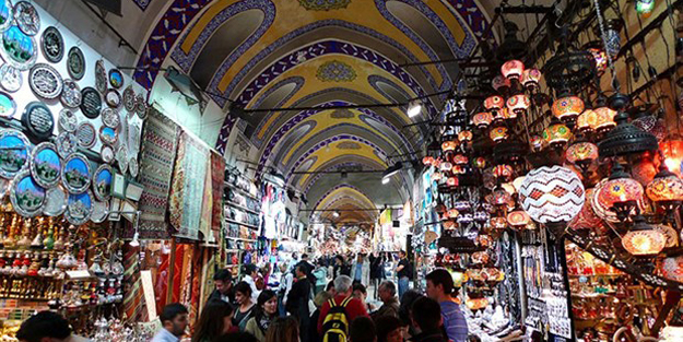 Turizm'de bu yıl hedef 35 milyar dolar planlanıyor