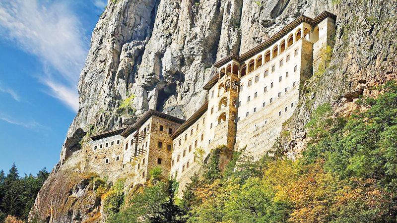 Turizmin patlamasıyla Karadeniz'e turist akını, kaçak tesisleşmeyi de beraberinde getirdi: Kaçak turizm tesis oranı 2 yılda 51 kat arttı