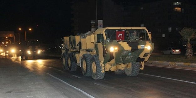 Türk askeri gece idlib’ girdi