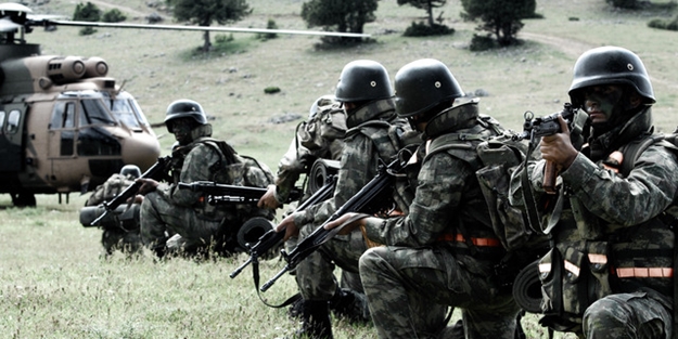 Türk özel kuvvetinden Suriye'de operasyon!