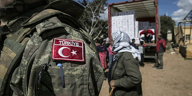 Suriyeli köylüler: Türk askerinin başımızın üstünde yeri var...