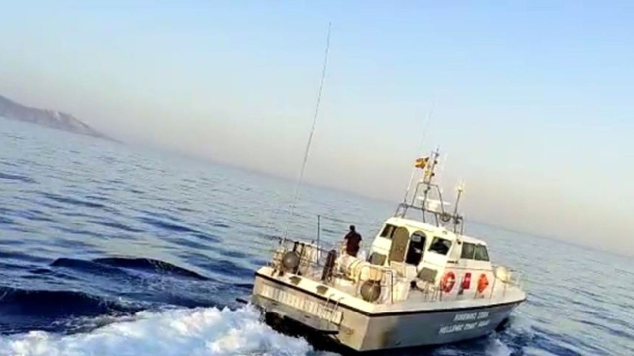 Türk balıkçı teknesi Yunan Sahil Güvenlik tarafından taciz edildi!