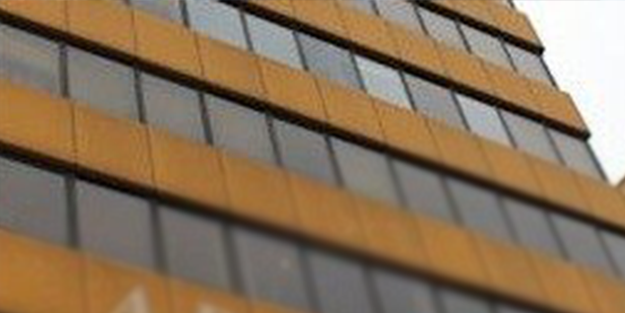 Türk bankası resmen satılıyor! Bakın kim almak istiyor