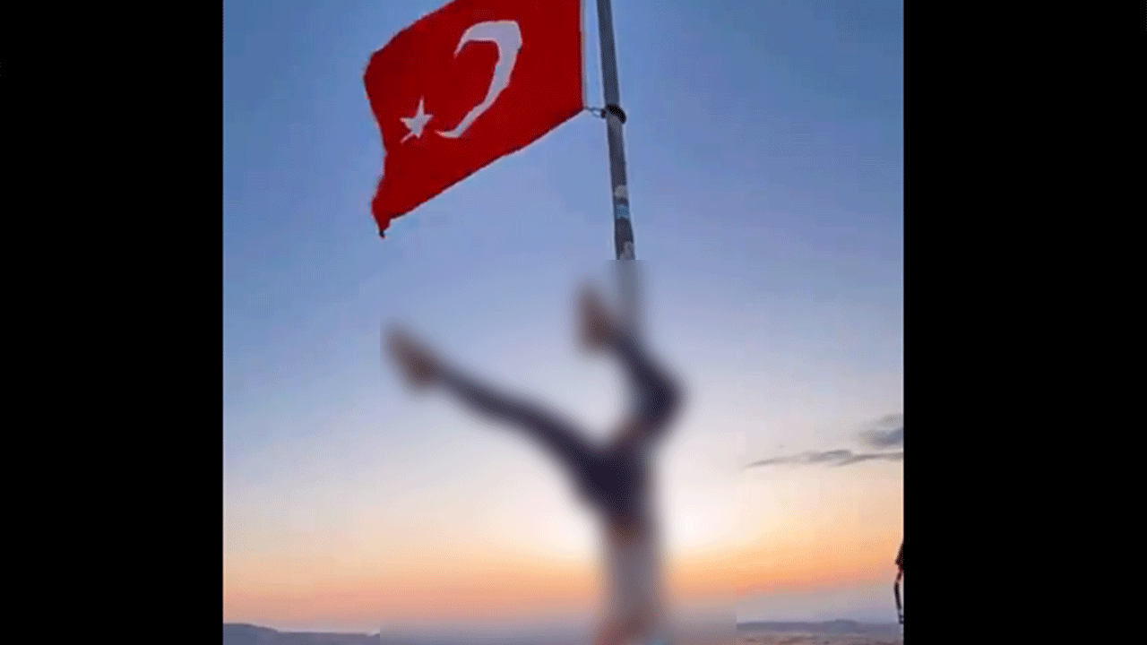 Türk bayrağında skandal hareketler! Uygunsuz görüntüler pes dedirtti