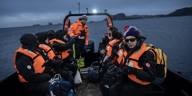 Türk Bilim Heyeti Antarktika’ya ayak bastı