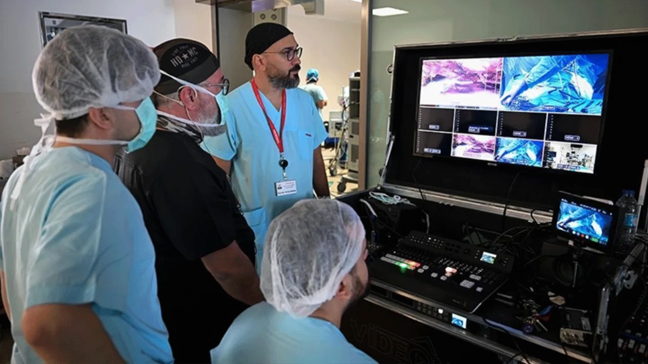 Türk cerrahlardan büyük başarı: Bütün dünya izledi!