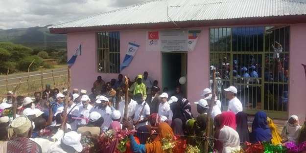Türk derneklerinden Etiyopya'da değirmen, su sistemi, okul ve barınma merkezi açılışı