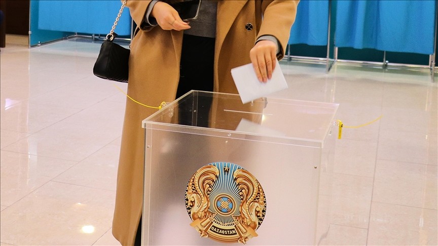 Türk devleti, yeni anayasa için sandık başında