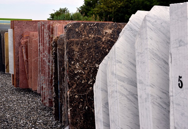 Türk doğal taş sektörü Çin Seddini aşmaya gitti