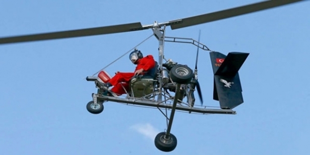 Türk doktor kendi elleriyle gyrocopter üretti