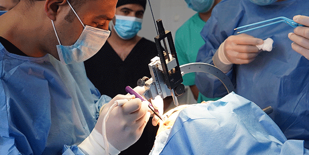 Türk doktorlar imza attı! Özbekistan’da bir ilk